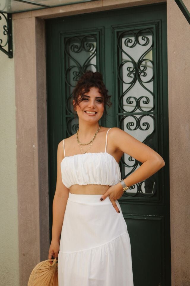 Büzgülü Crop Ekru