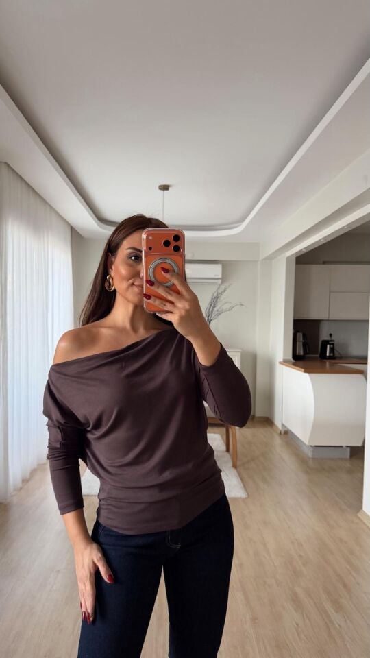 Msm Kayık Yaka Triko Kahve