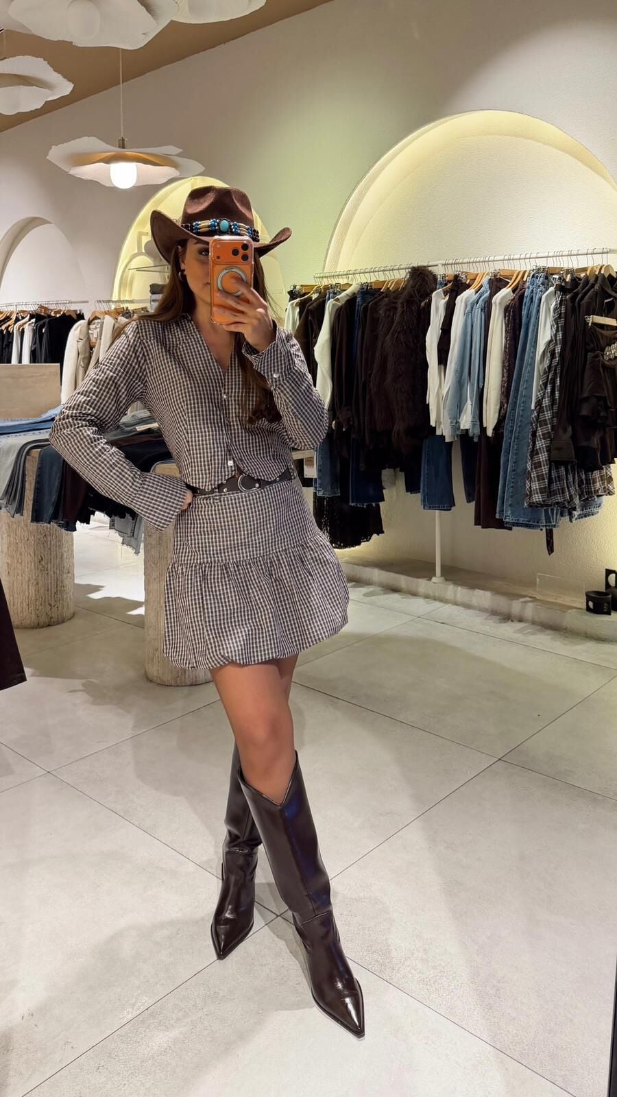 Ekoseli Etekli Takım