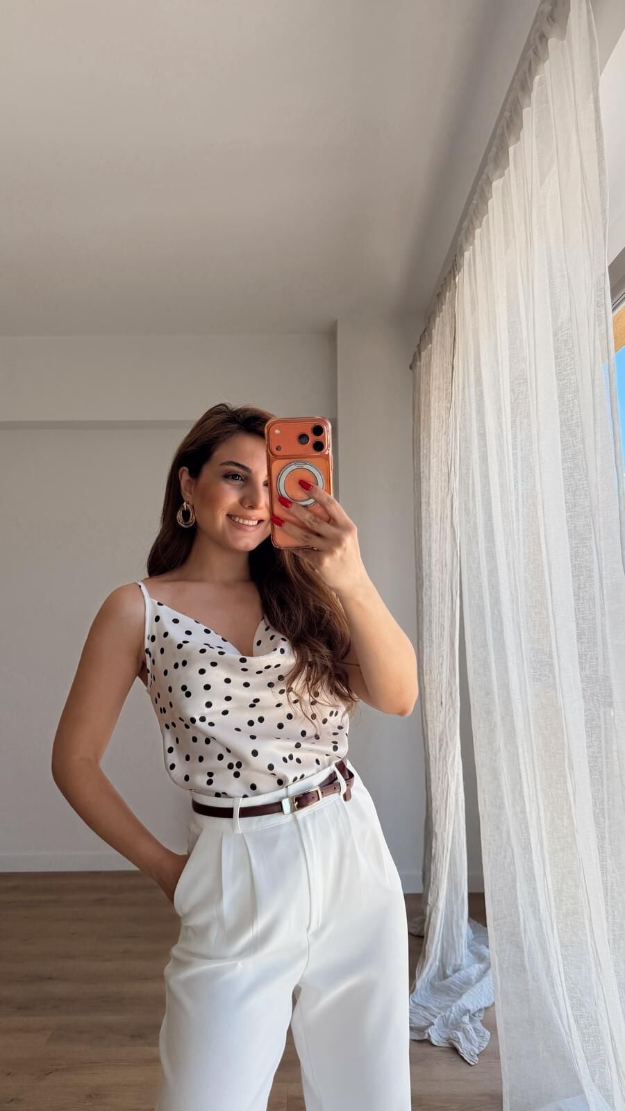 Puantiyeli Askılı Bluz Beyaz