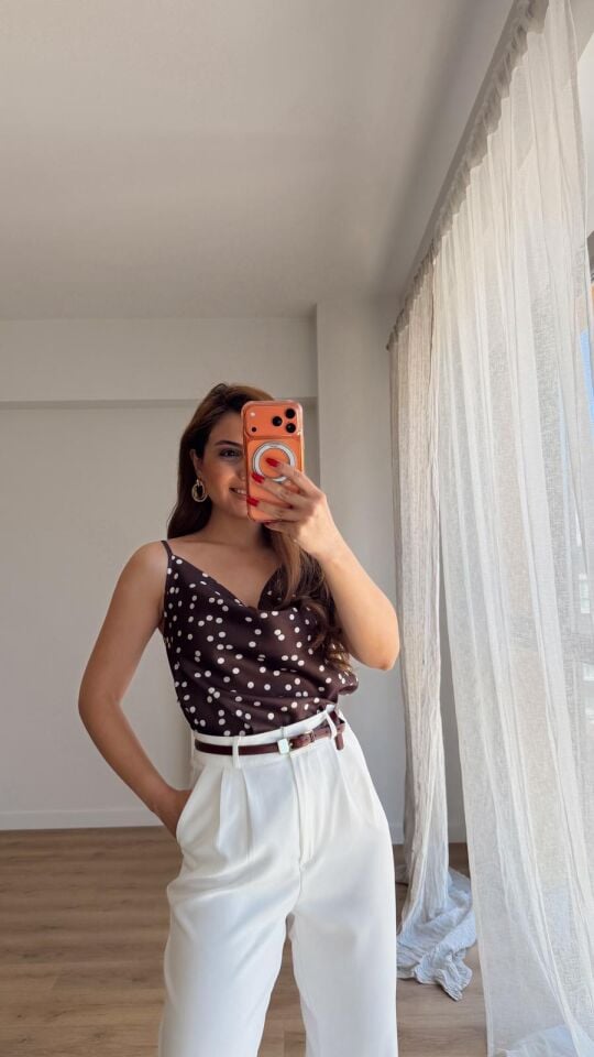 Puantiyeli Askılı Bluz Kahve