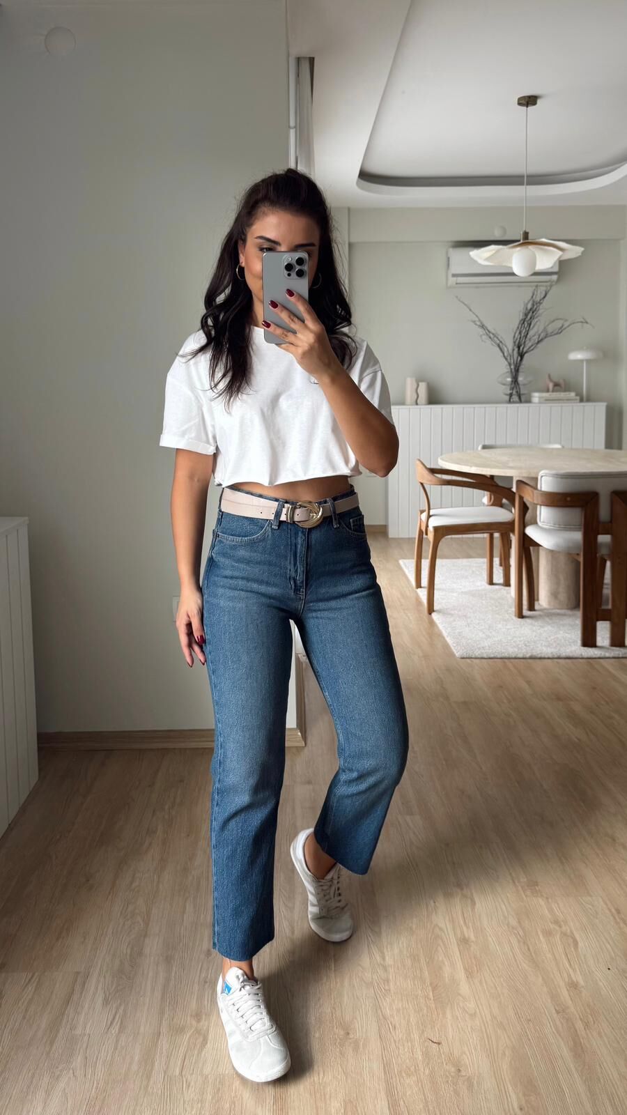 Koyu Mavi Kesik Jean 2402