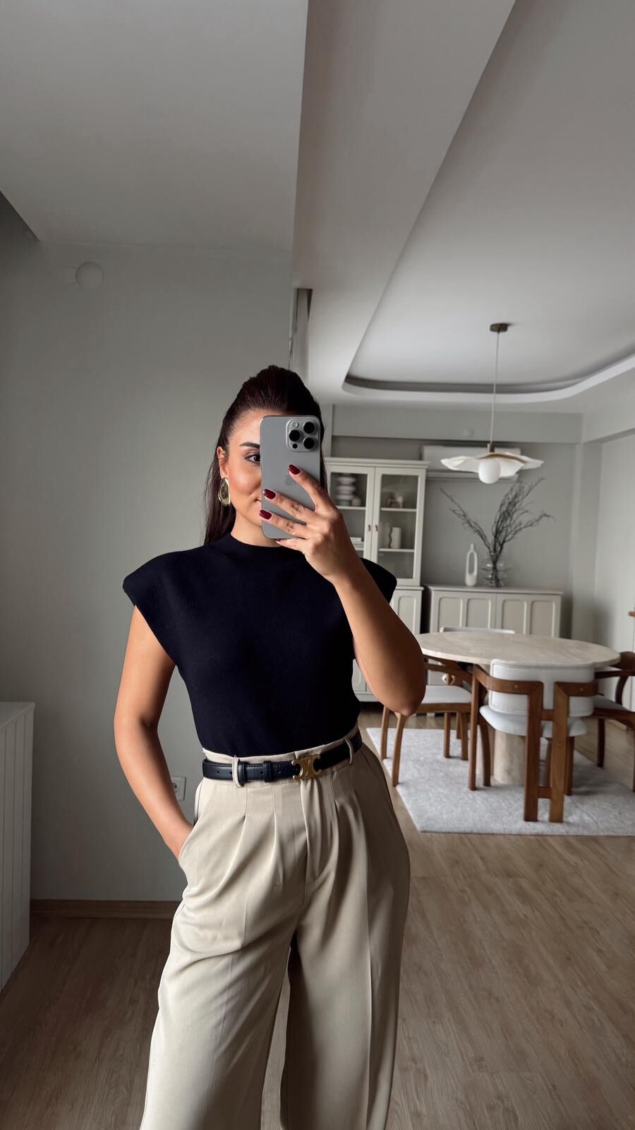 Dik Yaka Vatkalı Triko Siyah