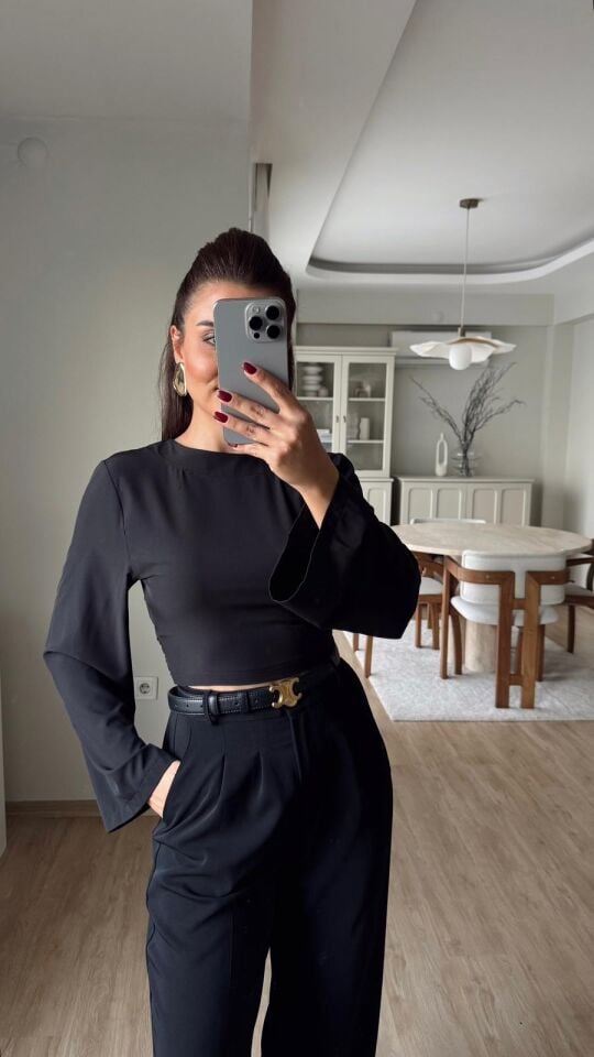 Sırt Detaylı Bluz Siyah