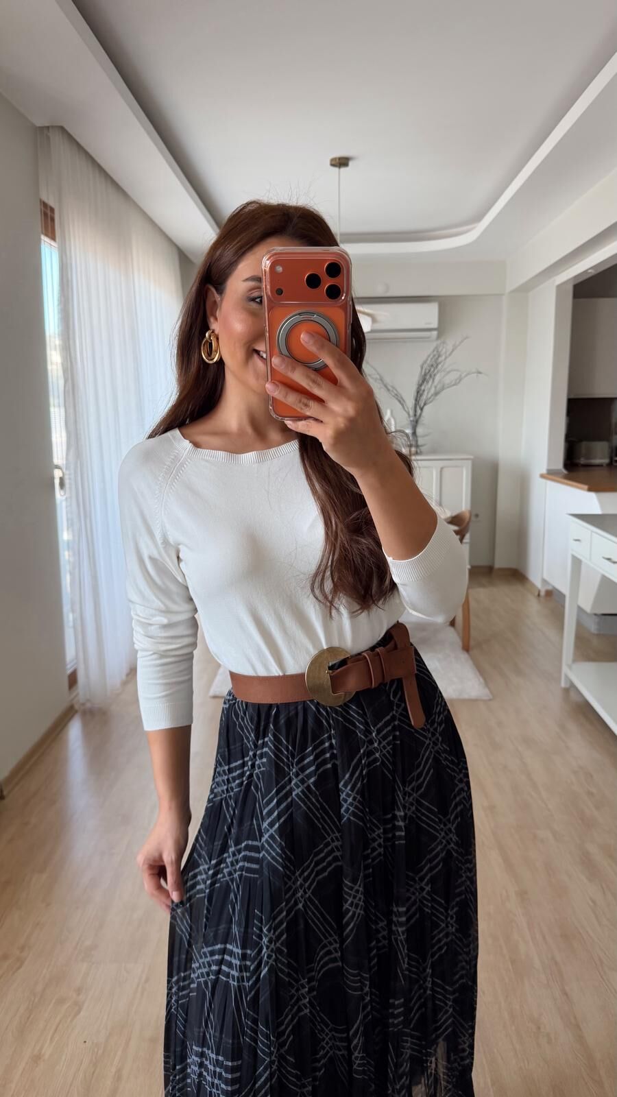 Ekru Kayık Yaka Triko