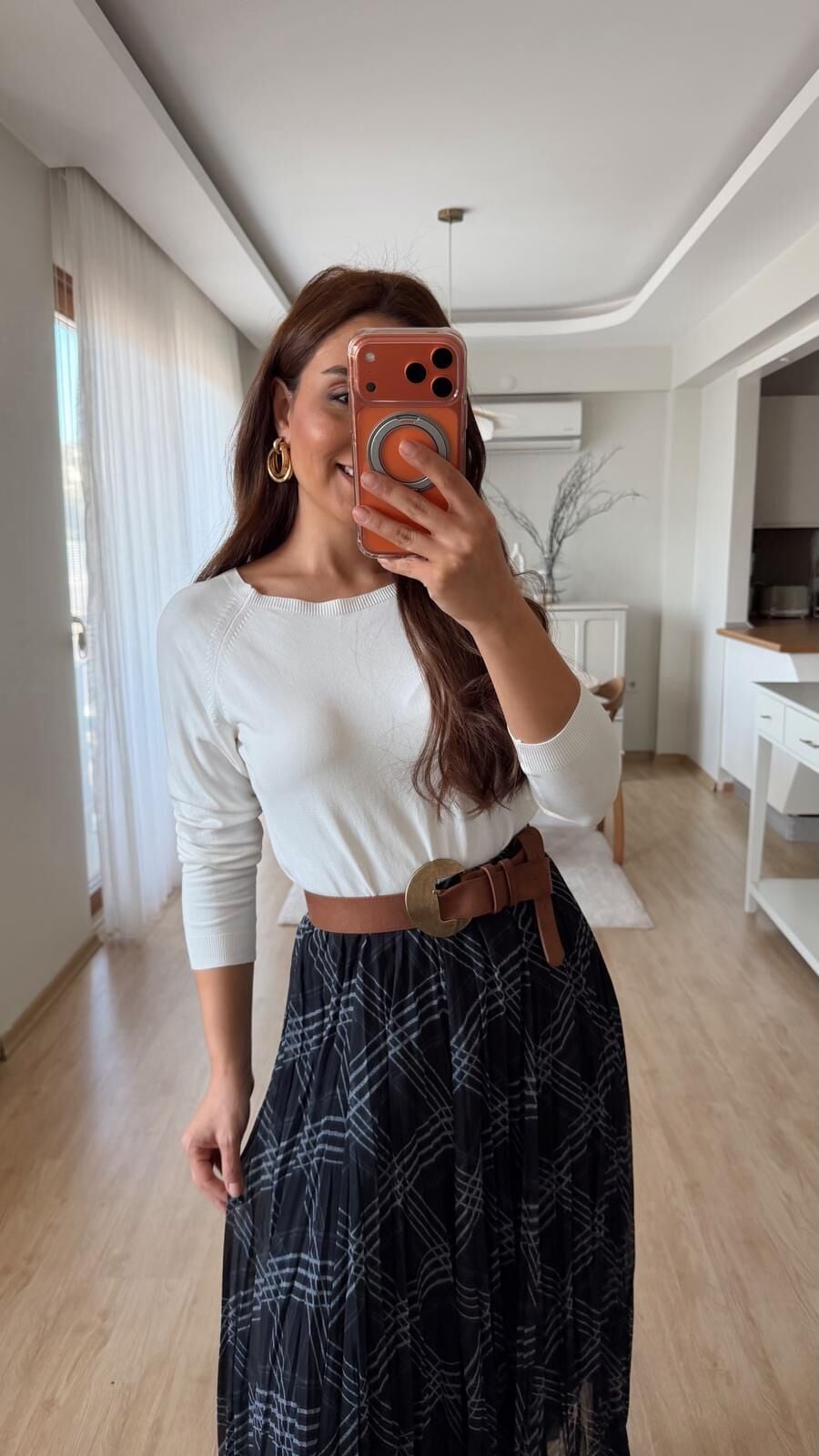 Ekru Kayık Yaka Triko