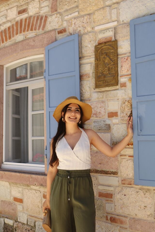 Kuşaklı Keten Bluz