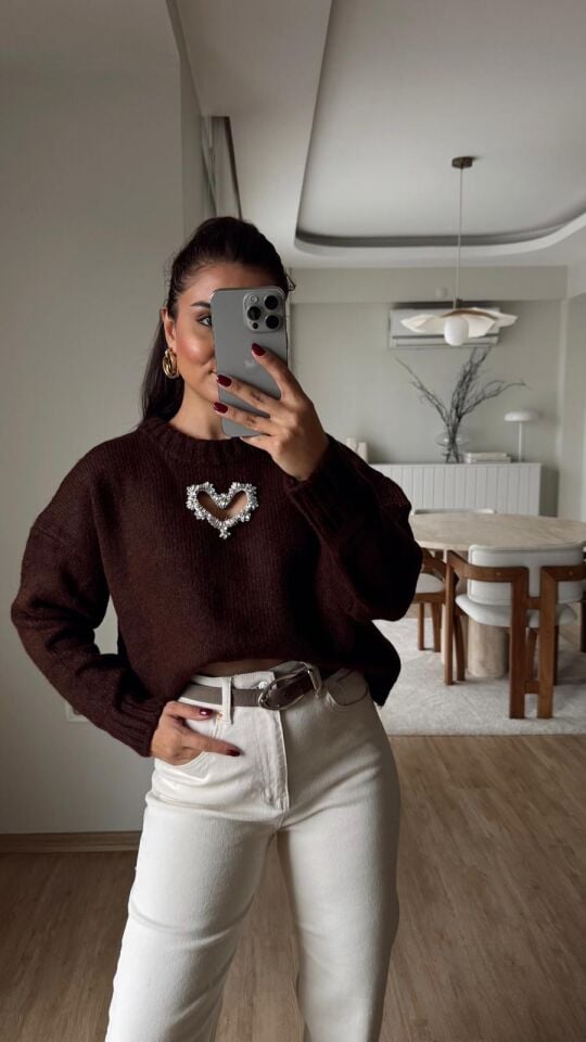 Kalpli Taşlı Kazak Kahve