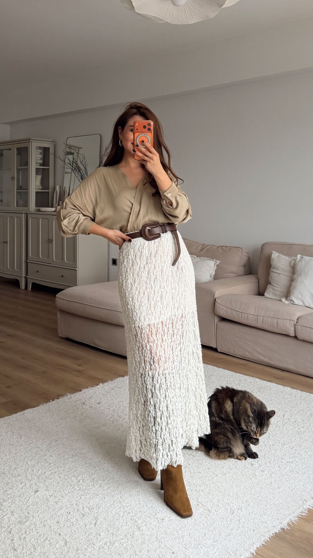 Güpürlü Ekru Etek