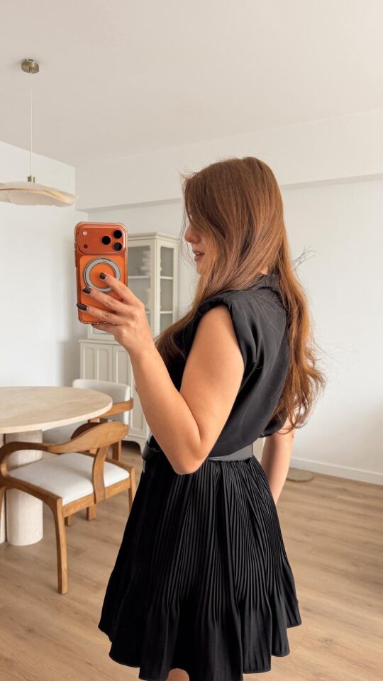 Dökümlü Kısa Kol Bluz Siyah