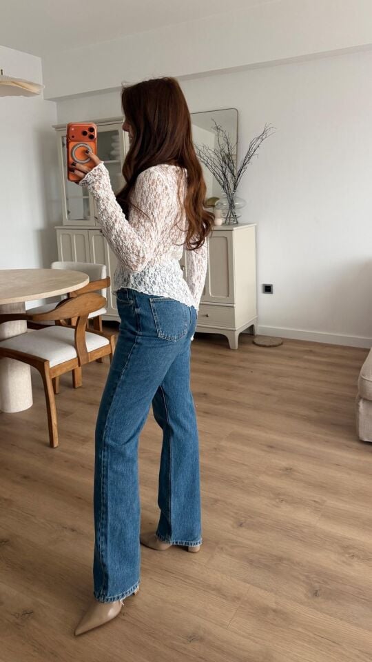 Asimetrik Dantel Bluz Ekru