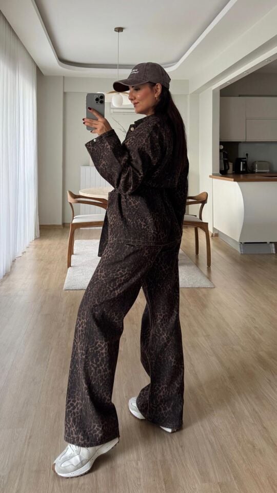 Leopar Kuşaklı Ceket