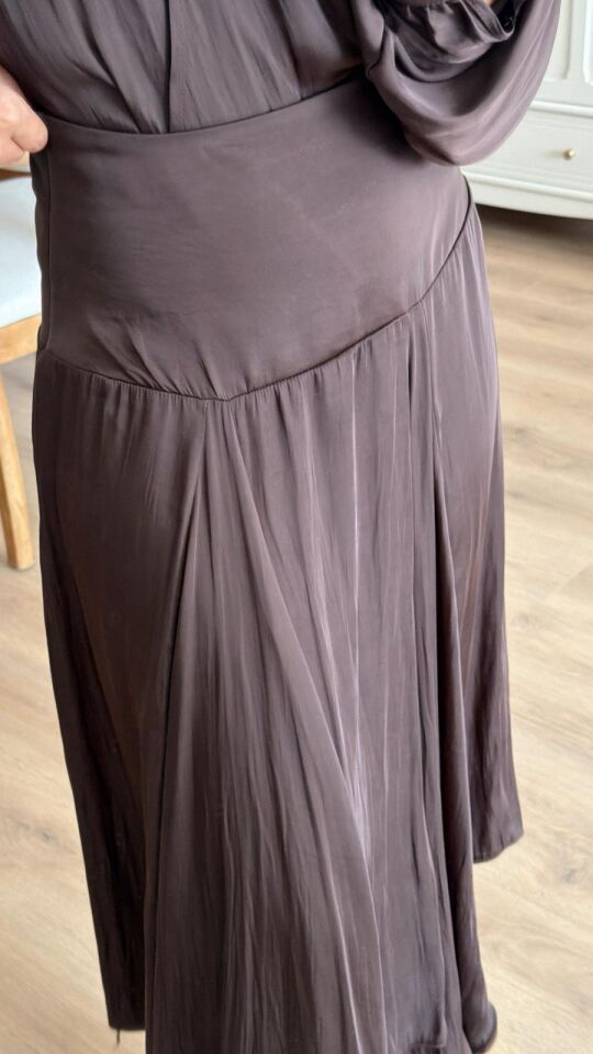 Asimetrik Saten Etek Kahve