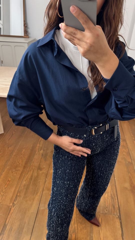 Laci Patlı Yırtmaçlı Gömlek