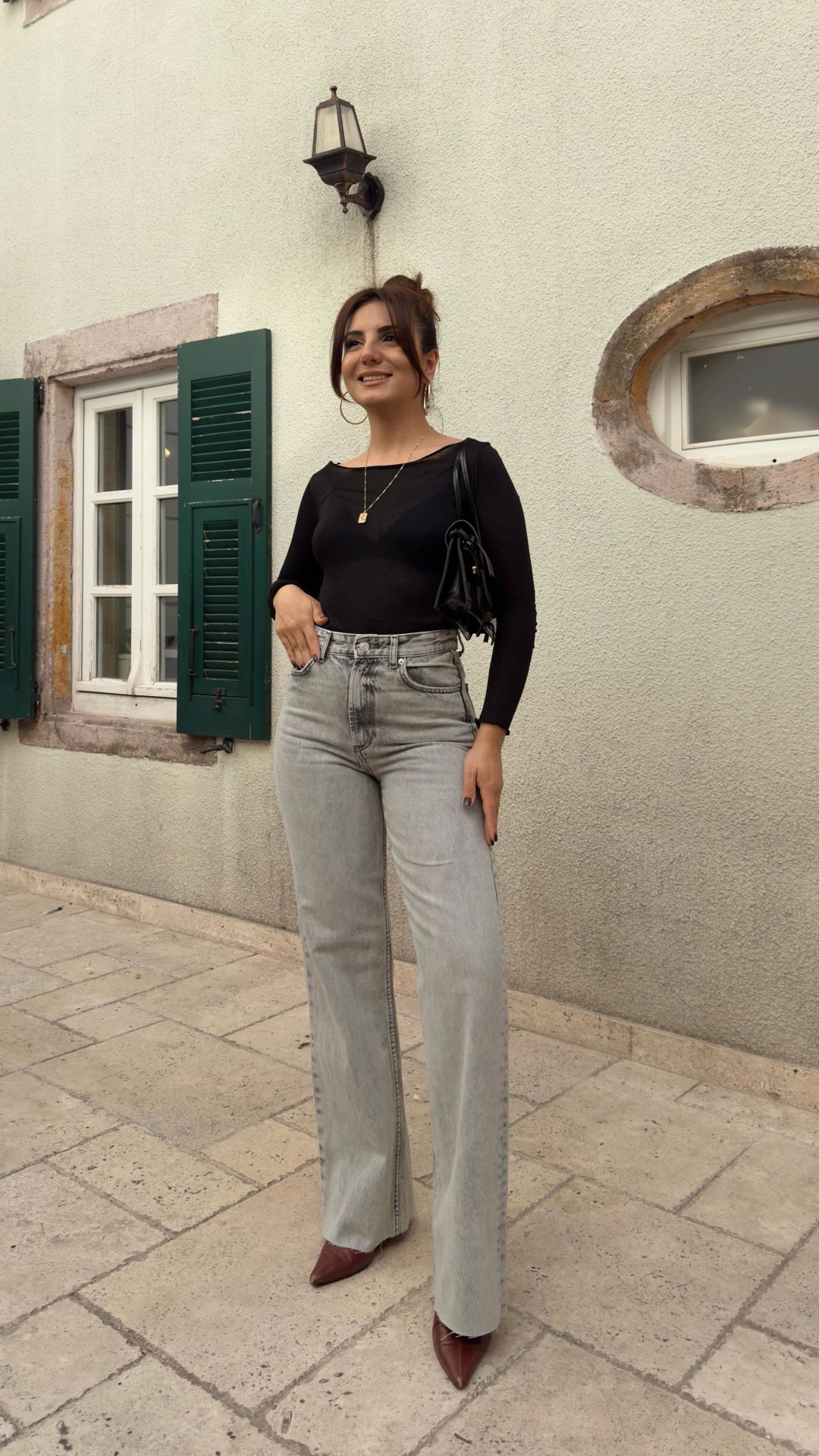 Taşlamalı Açık Gri Straight Jean