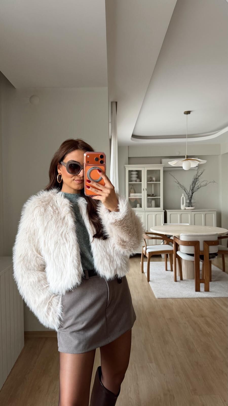 Kopçalı Crop Kürk Taş