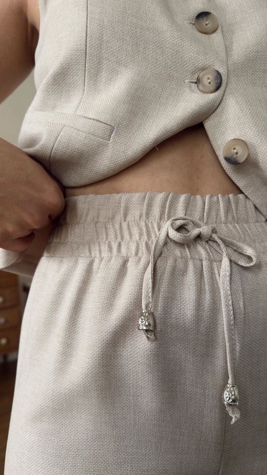 Dokulu Bağcıklı Pantolon Bej