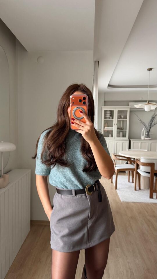 Kemerli Kumaş Sort Etek Vizon