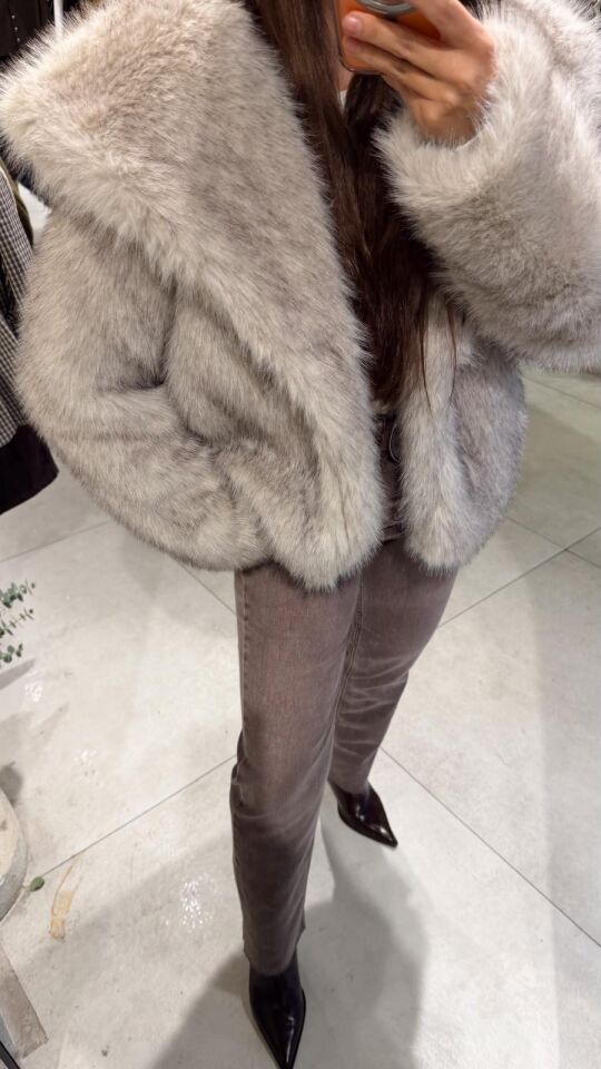 Şal Yaka Kırçıllı Ekru Kürk