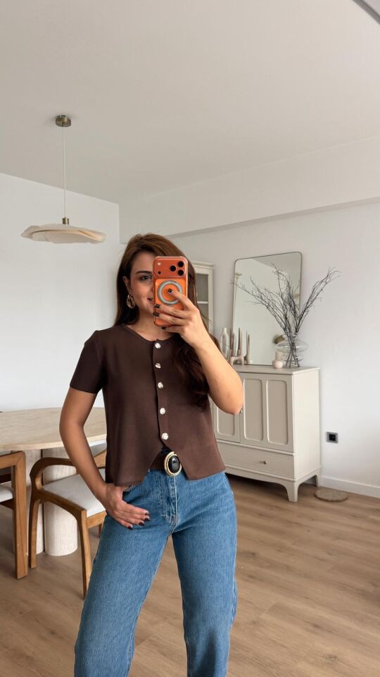Milena Düğmeli Kahve Bluz