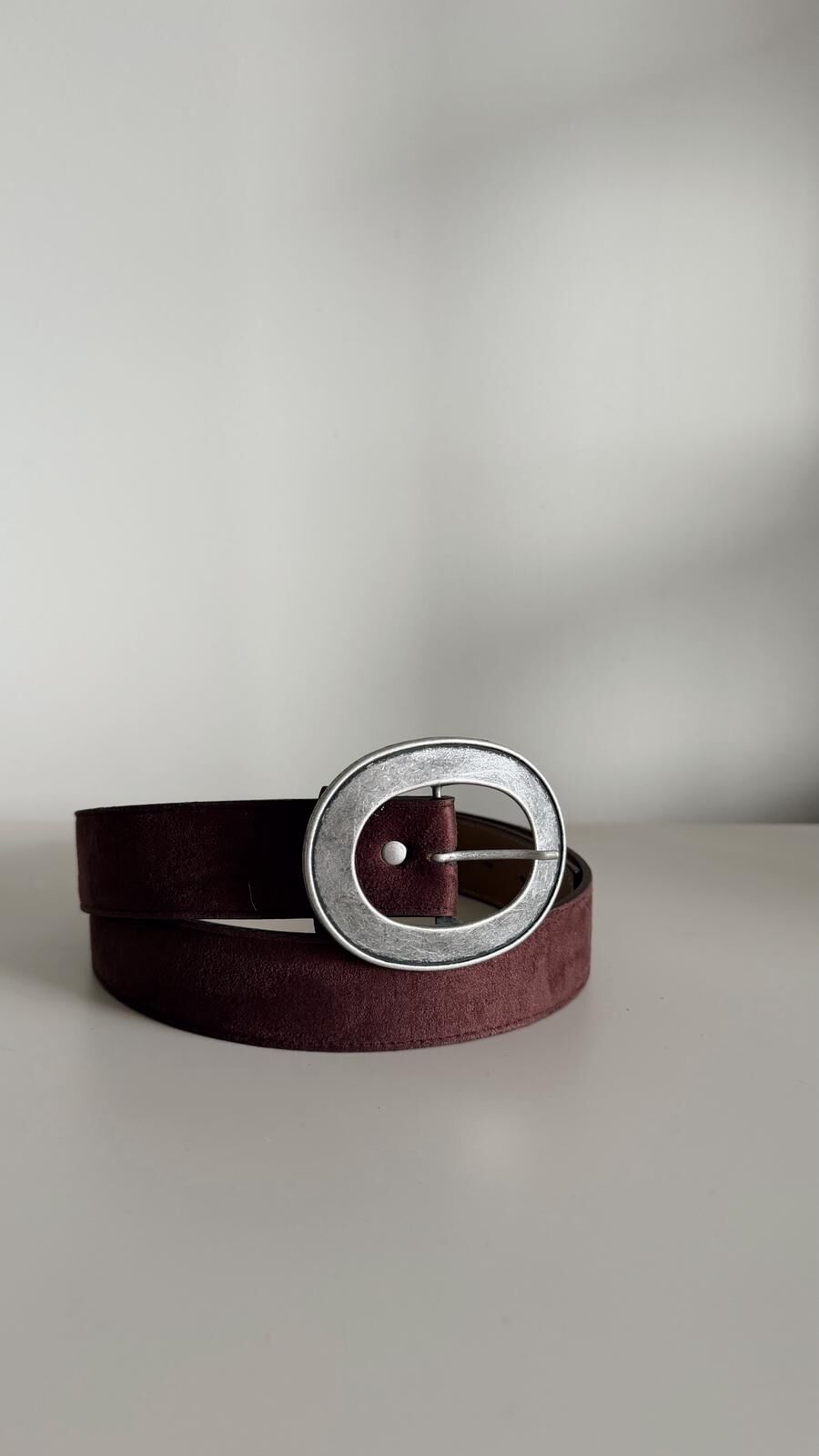 Oval Toka Süet Kemer Kahve