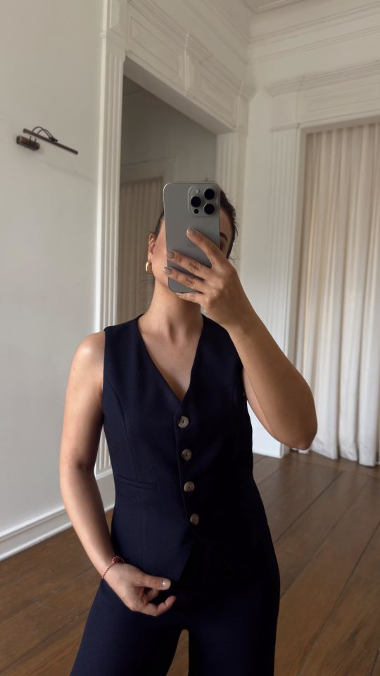 Dokulu Düğmeli Yelek Laci